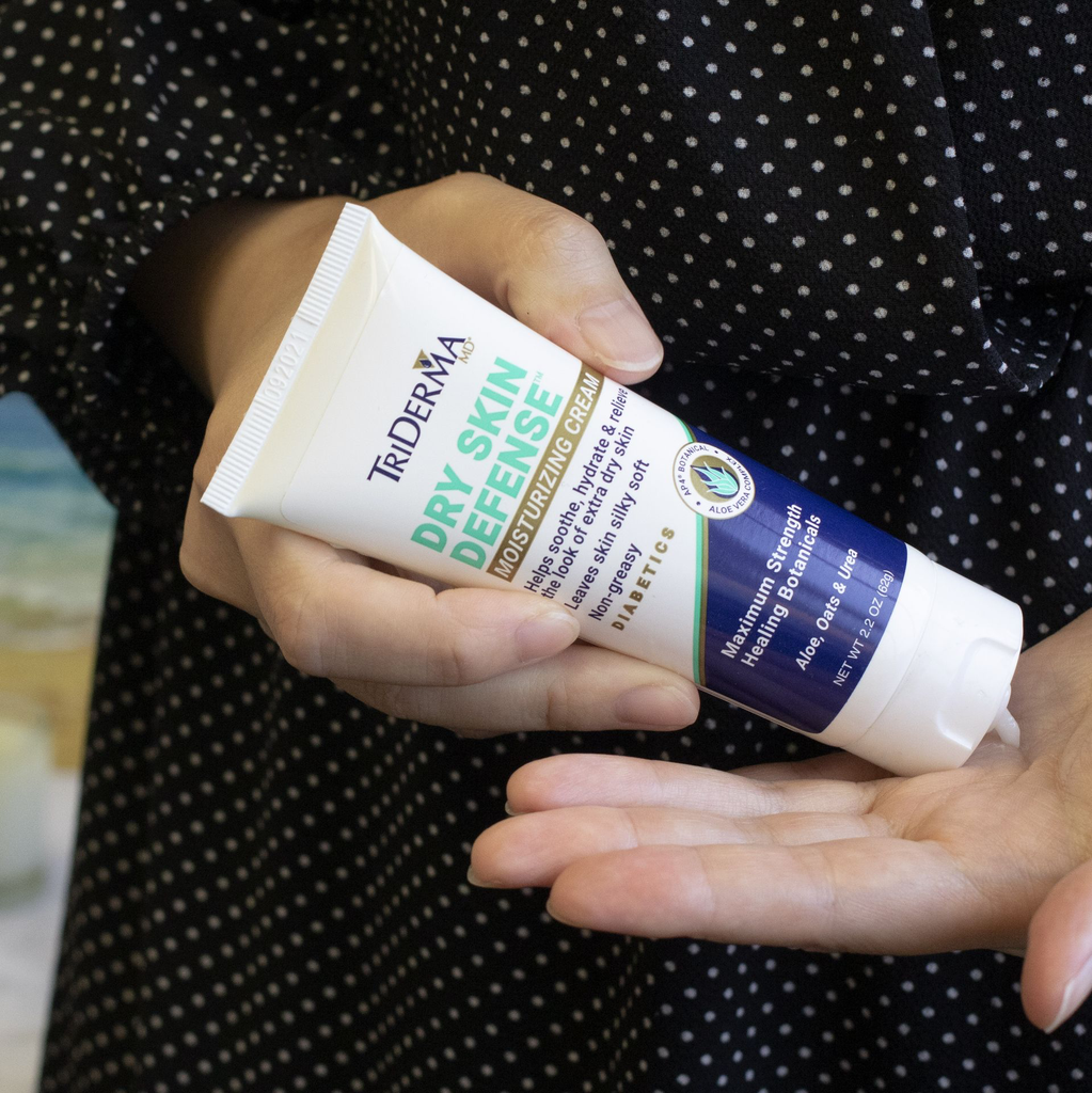 Triderma_DrySkinDefense_Lifestyle1_cropped.webp